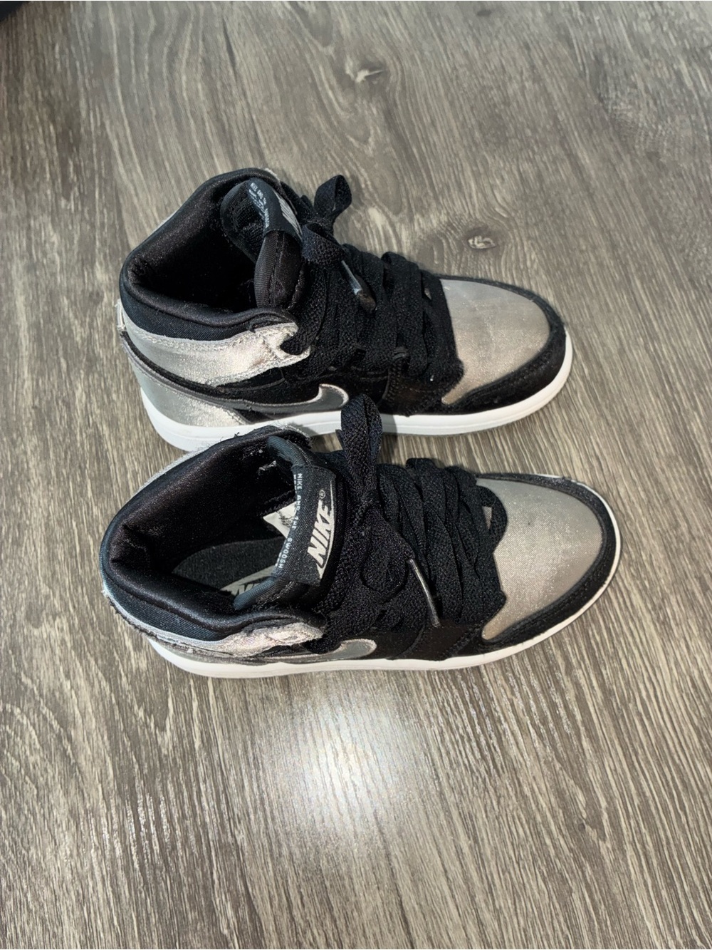 Nike Kids Black and Silver Mid-Top Sneakers